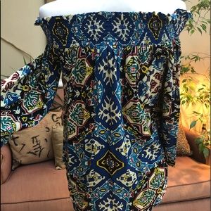 Fifteen Twenty Off The Shoulder Large Top In A Blue Colorful Pattern 3/4…